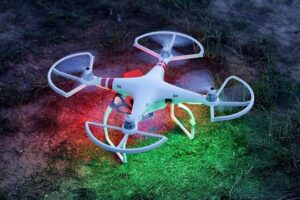 Idealny dron dla dziecka – jaki model wybrać dla 7-latka i 10-latka?