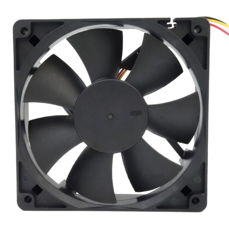 Jakie są różnice między wentylatorami 3-pin a 4-pin? Wybór idealnego rozwiązania do komputera