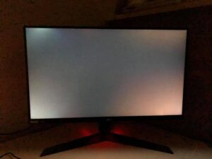 Monitory z BLB – Zalety i wady, które warto znać przed zakupem